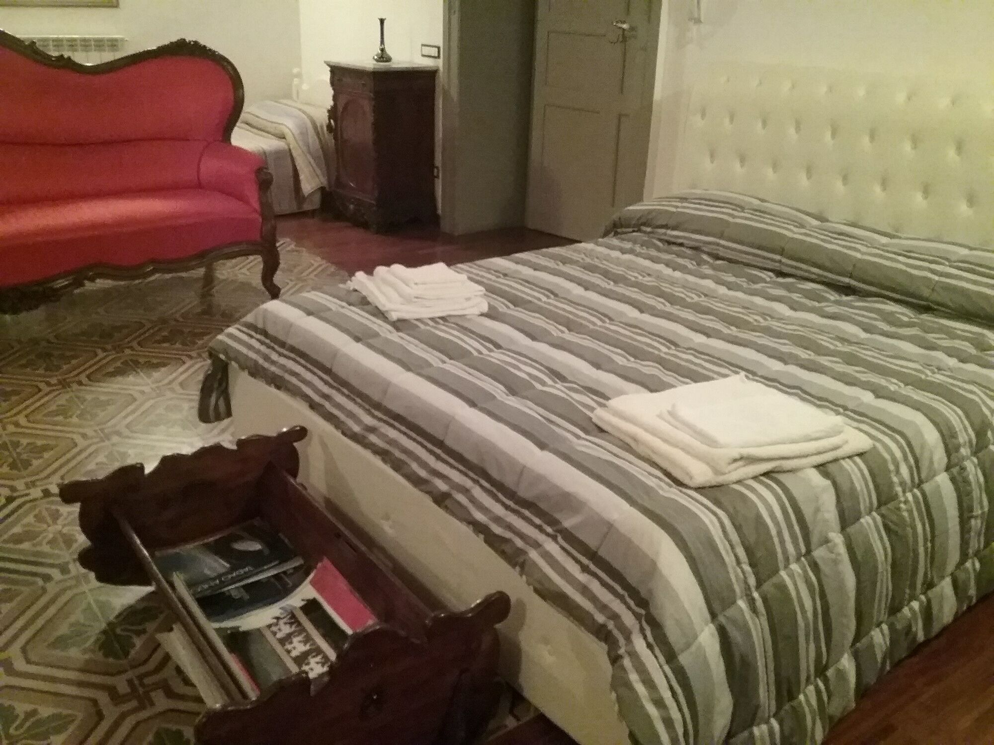 B&B Vallone Del Grano Rossano Bagian luar foto